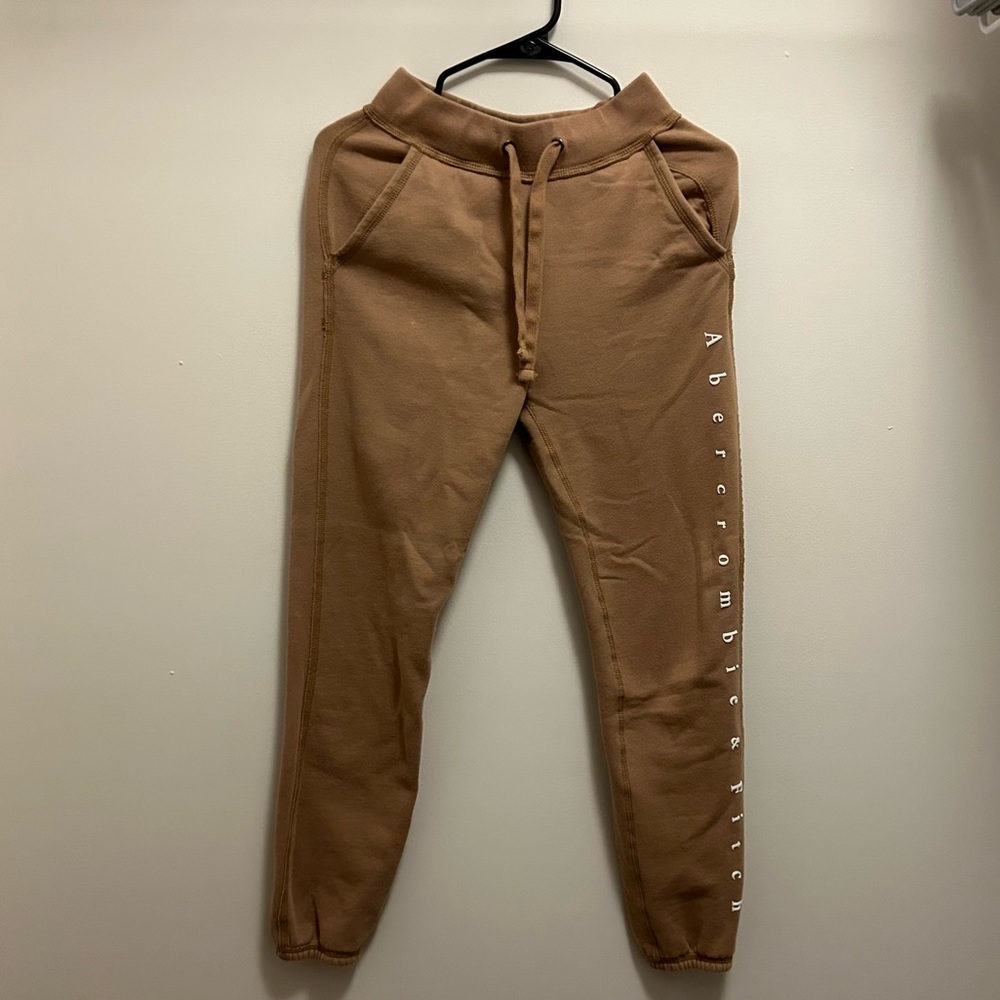 Brown Abercrombie Fitted Sweatpants